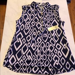 NWT super cute sleeveless blouse